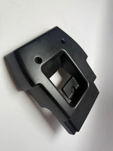 Peça Original Renault Laguna Revestimento Inferior da Coluna de Direção 7700832138 / 7700822041